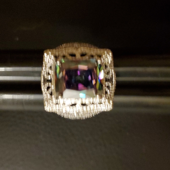 New Emerald Cut Mystic Topaz Silver Statement Ring. - Picture 7 of 16
